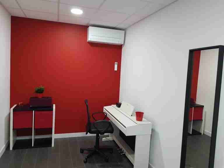 Aula 2 piano pared